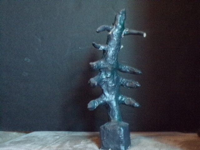 Delia Statues by Harley – Handcrafted Horror Sculptures for Halloween & Gothic Decor - Hat and Skull Art