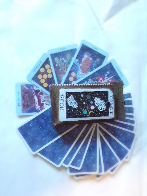 Hand-Stitched Leather Tarot Card Holder – Custom Horween Design - Hat and  Skull Art 